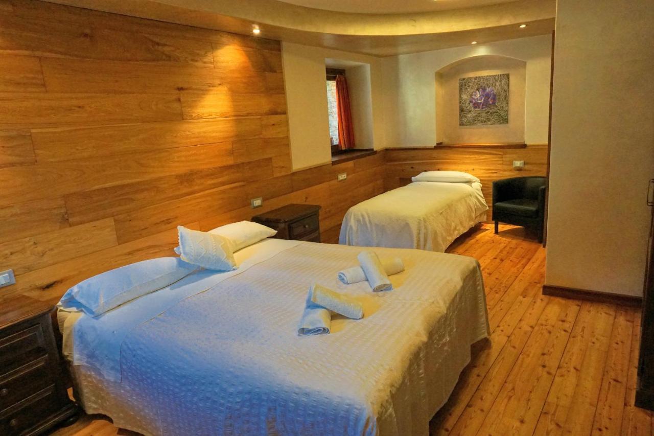 מרמורה Pensione Albergo Diffuso Ceaglio Valle Maira מראה חיצוני תמונה